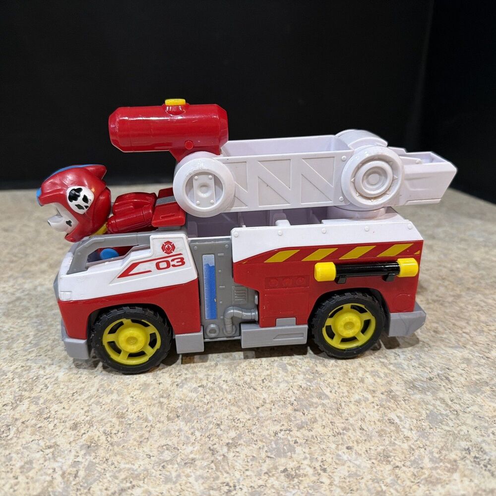 Paw Patrol Marshall’s Transforming Fire Truck with figure - Picture 1 of 5